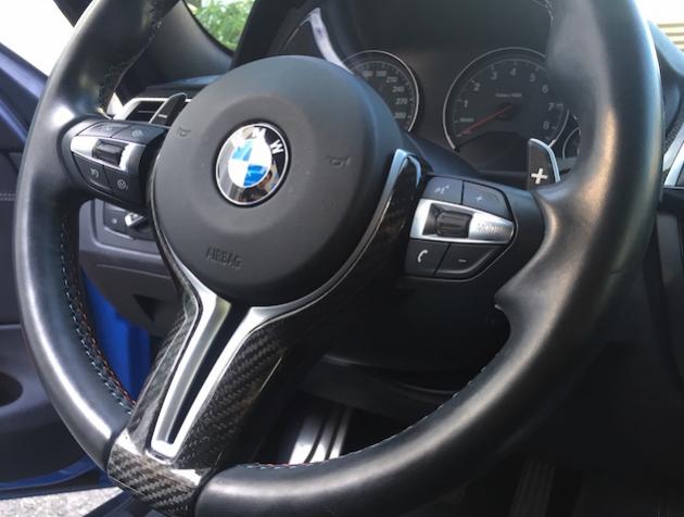 F82 M4 Carbon Steering wheel Cover (Dry Carbon) 2